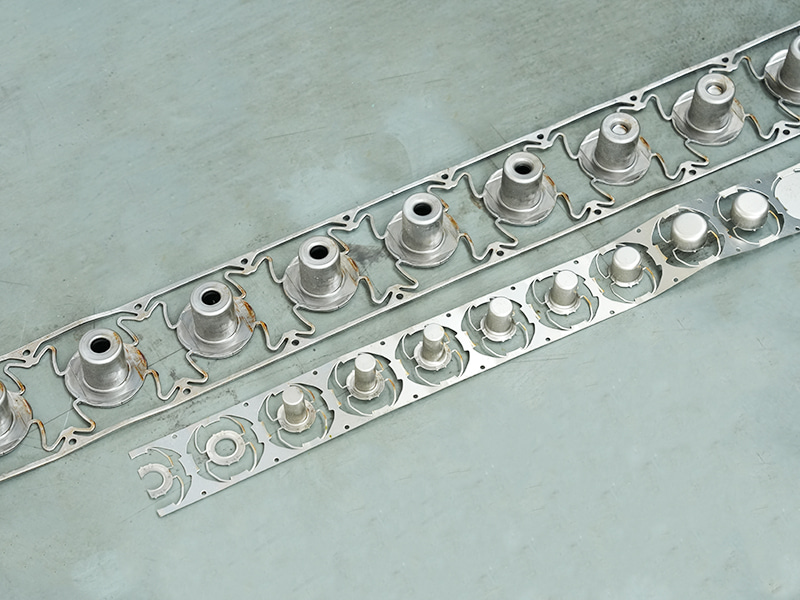 Dải vật chất và khuôn