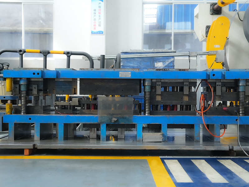 Dải vật chất và khuôn